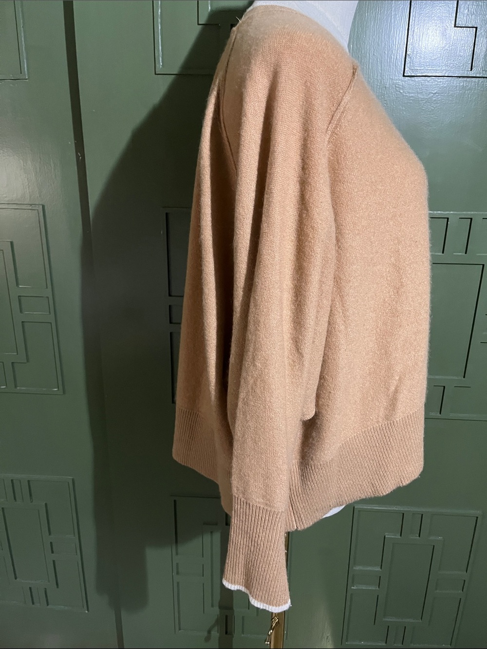 Pilcro Camel Crewneck 100% Cashmere Sweater - Picture 4 of 7